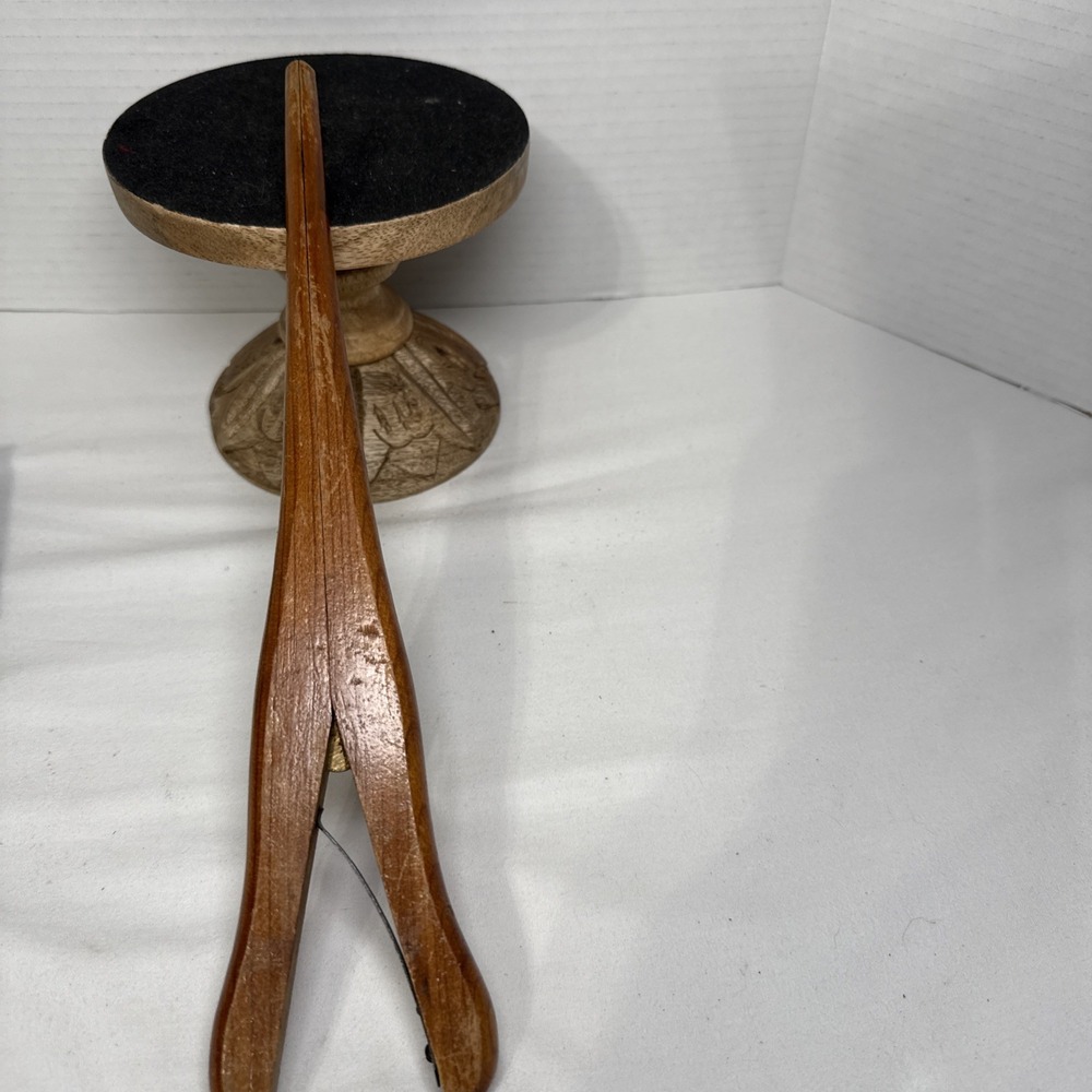 Vintage Wooden Glove Stretcher. Spring Working. 11 Inch.